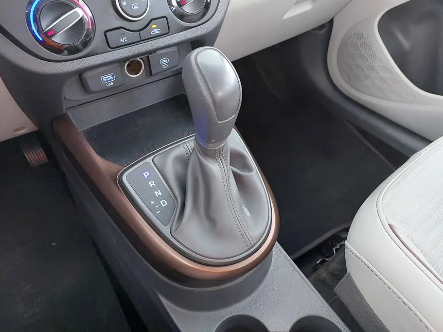 2024 Hyundai Grand i10 Fleet 