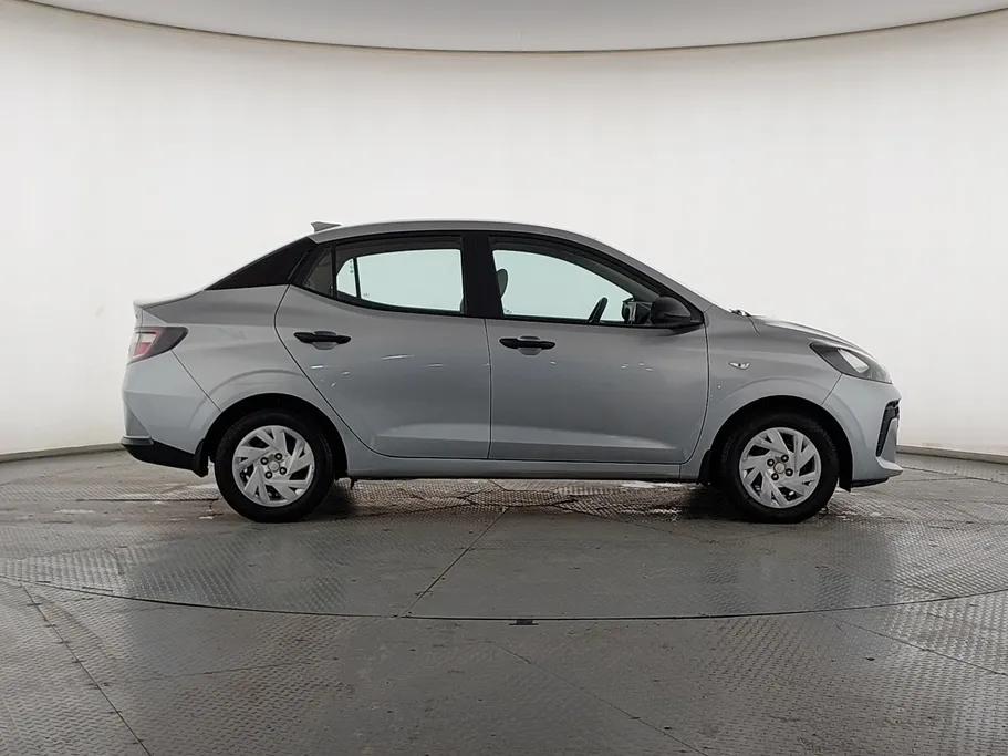 2024 Hyundai Grand i10 Fleet 