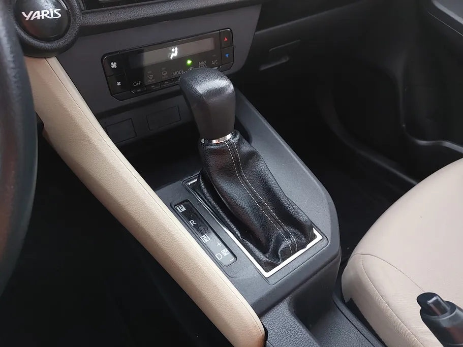 تويوتا يارس Y 2023 