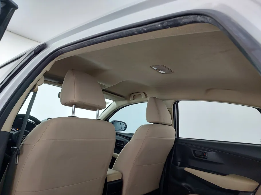 تويوتا يارس Y 2023 