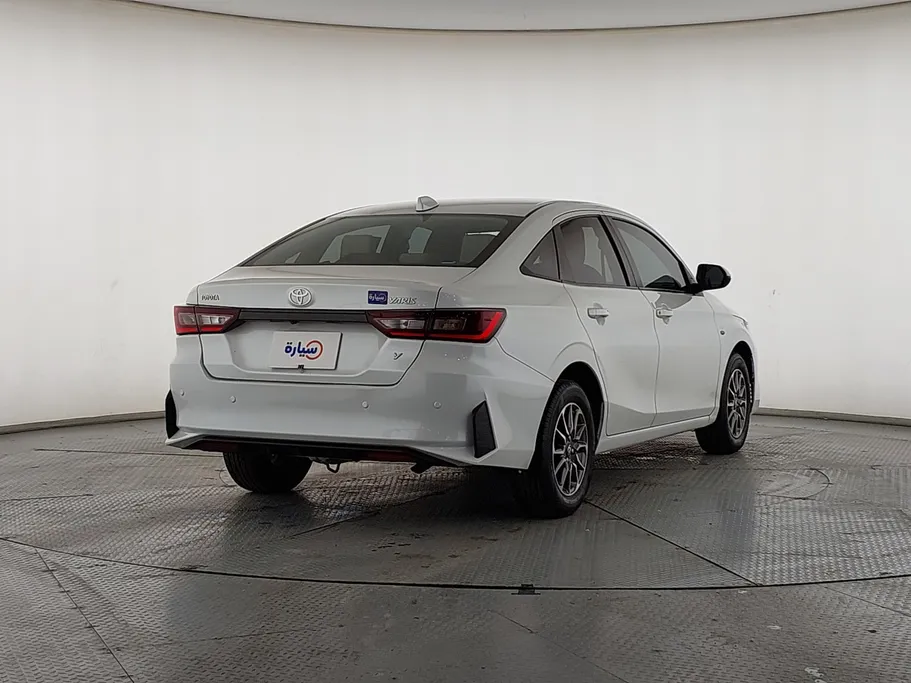 تويوتا يارس Y 2023 