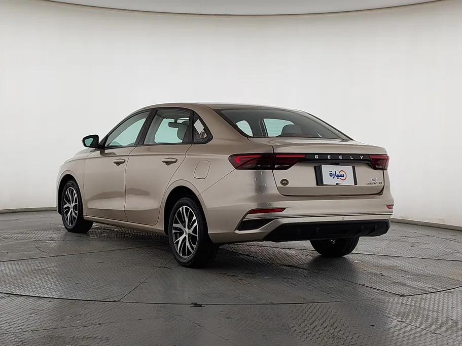 جيلي امجراند GS 2024 