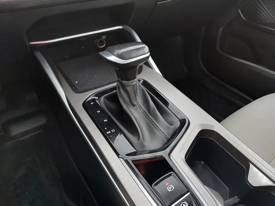 جيلي امجراند GS 2024 