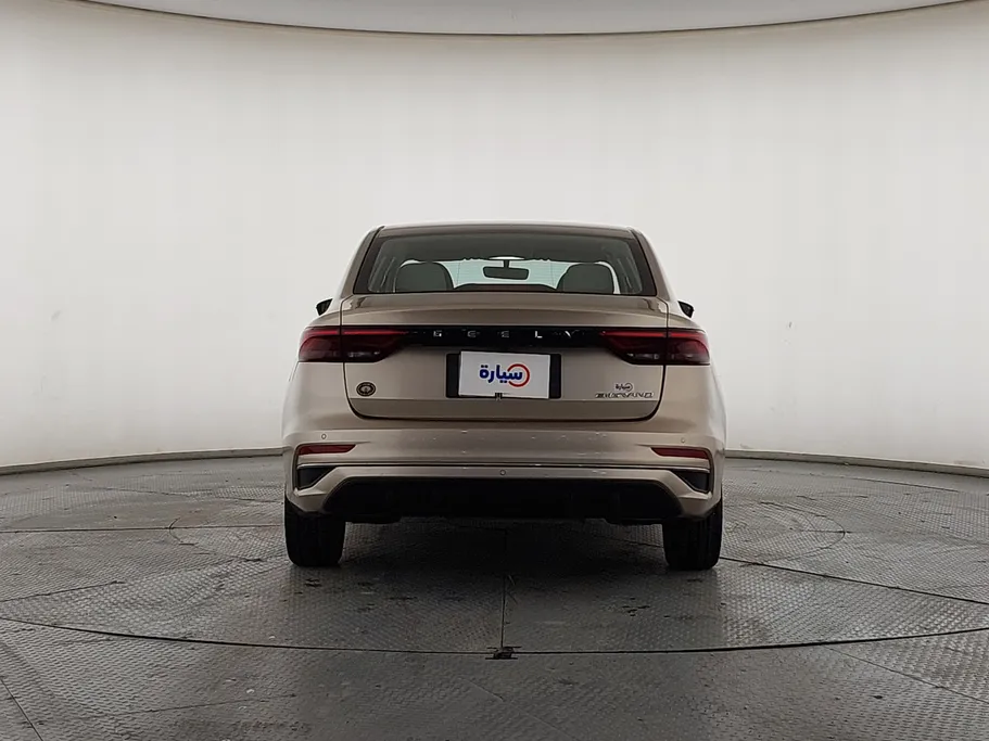 جيلي امجراند GS 2024 