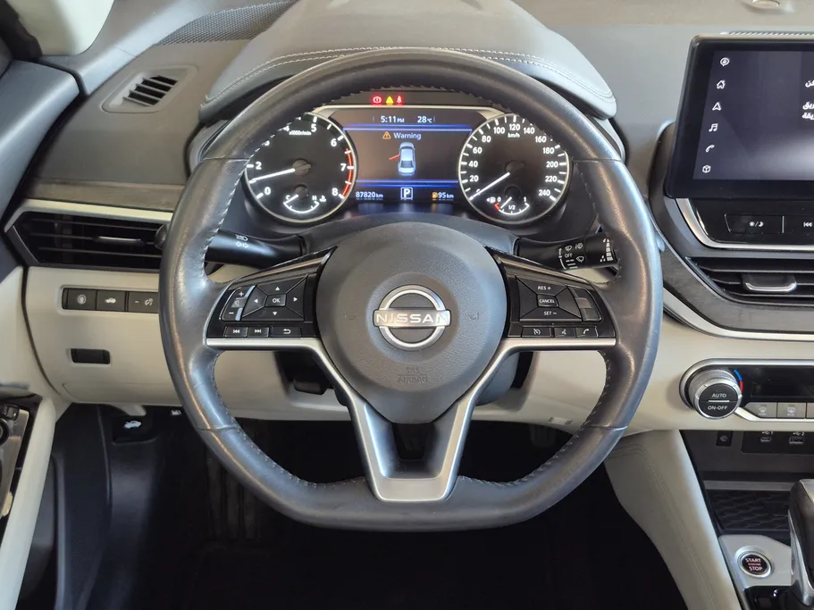 2023 Nissan Altima SV 