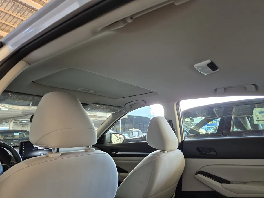 2023 Nissan Altima SV 