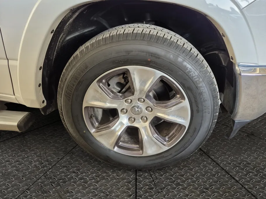 دودج رام LARAMIE 2021 