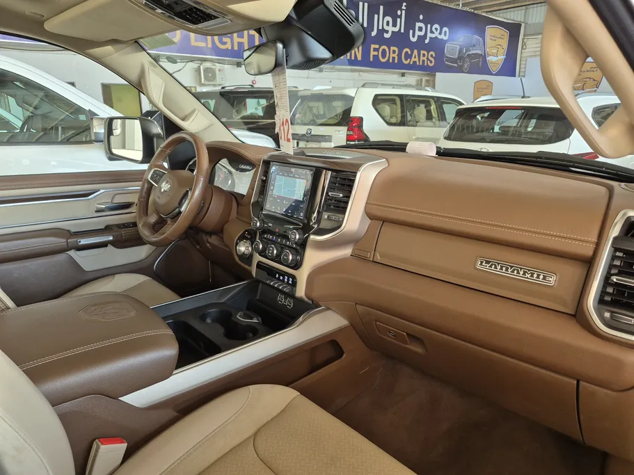 دودج رام LARAMIE 2021 