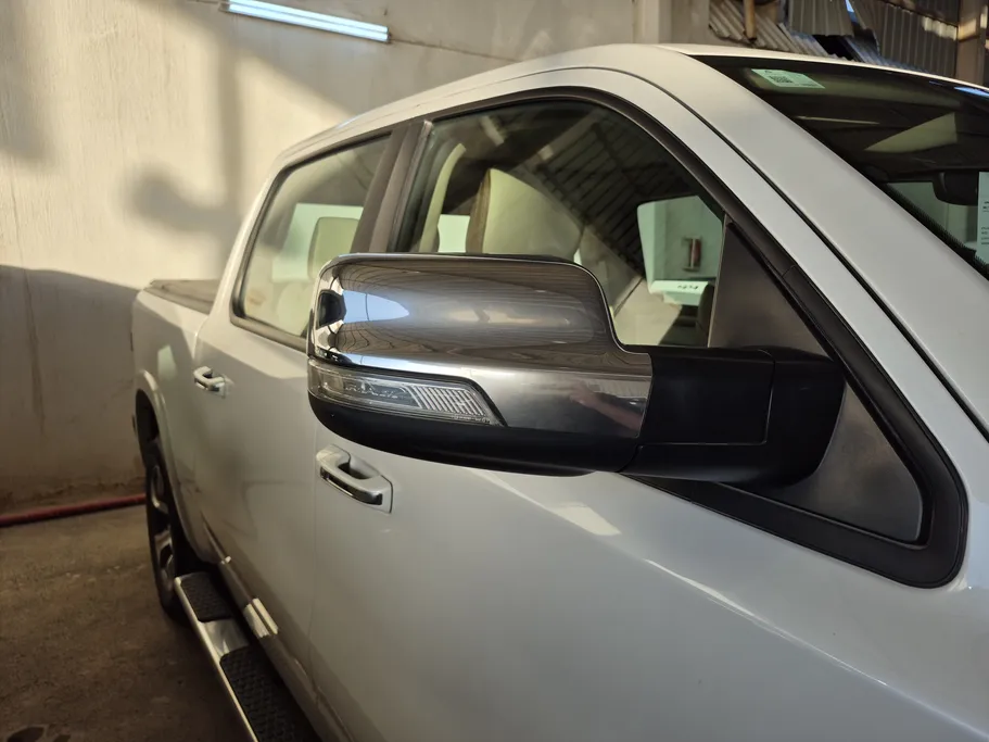 دودج رام LARAMIE 2021 