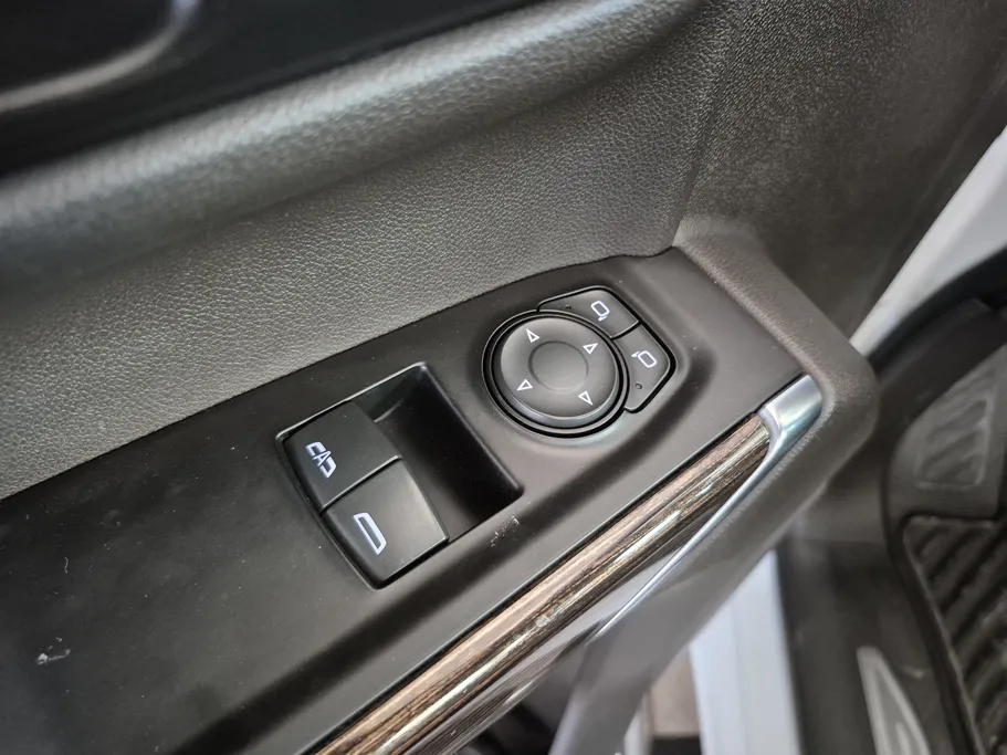 جي إم سي  سييرا SLE 2020 