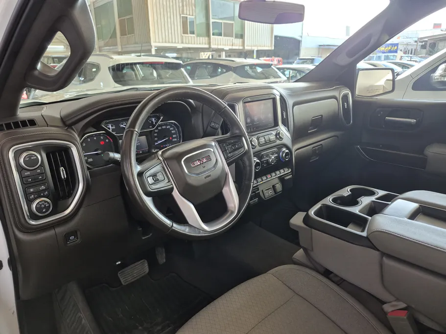 جي إم سي  سييرا SLE 2020 