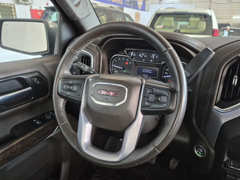 جي إم سي  سييرا SLE 2020 