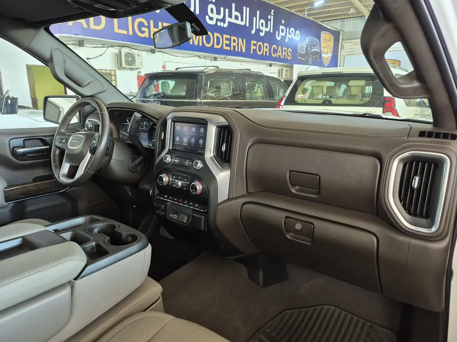 جي إم سي  سييرا SLE 2020 