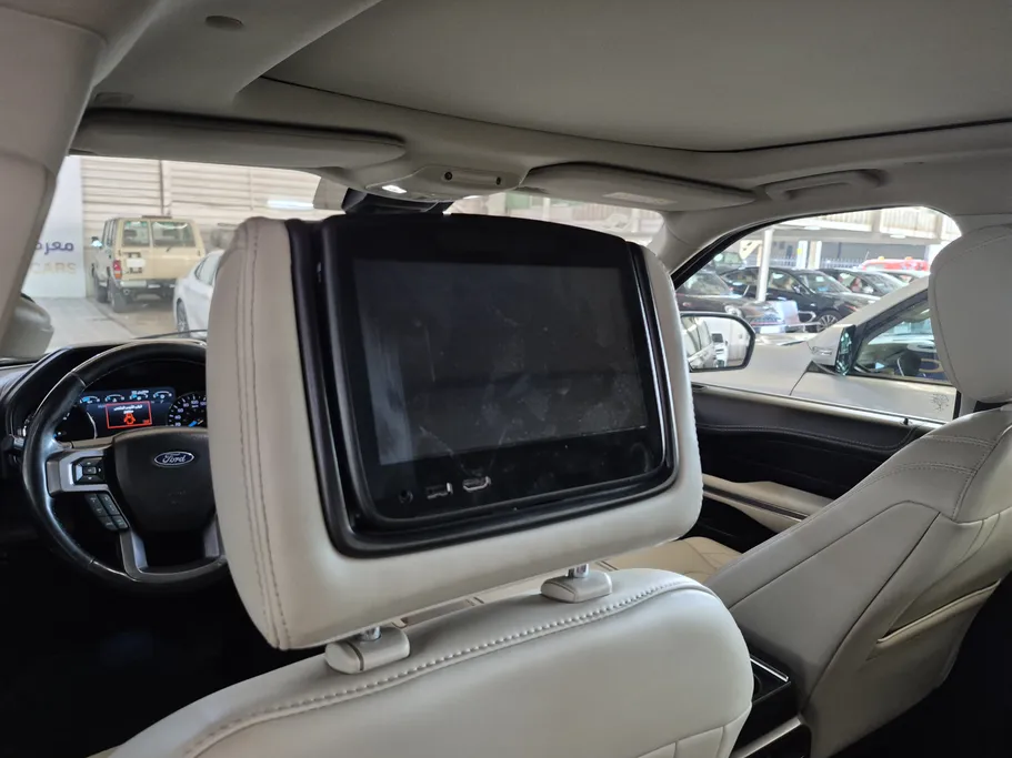 2021 Ford Expedition Platinum 