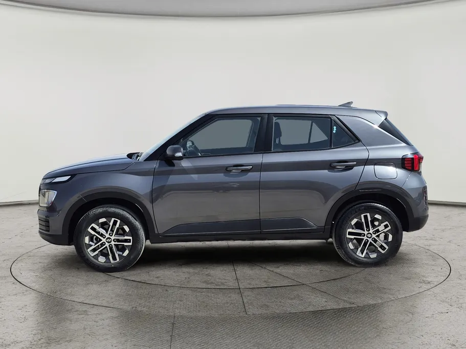 2024 Hyundai Venue Smart 