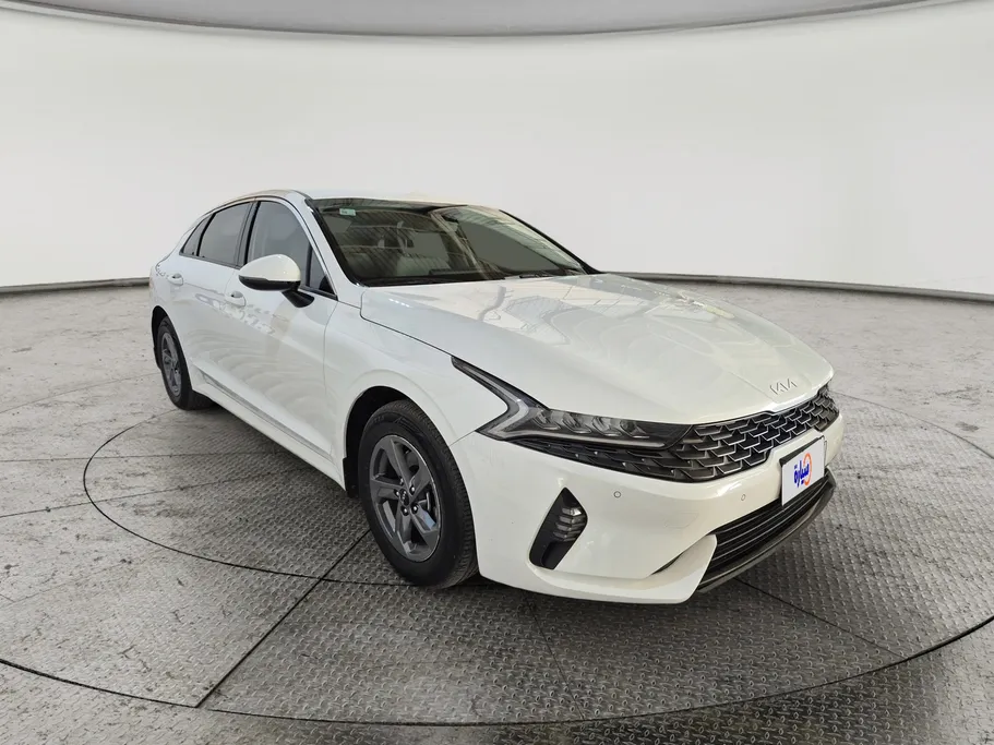 2023 Kia K5 LX 