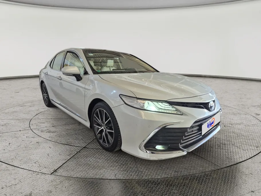 تويوتا كامري Limited 2023 