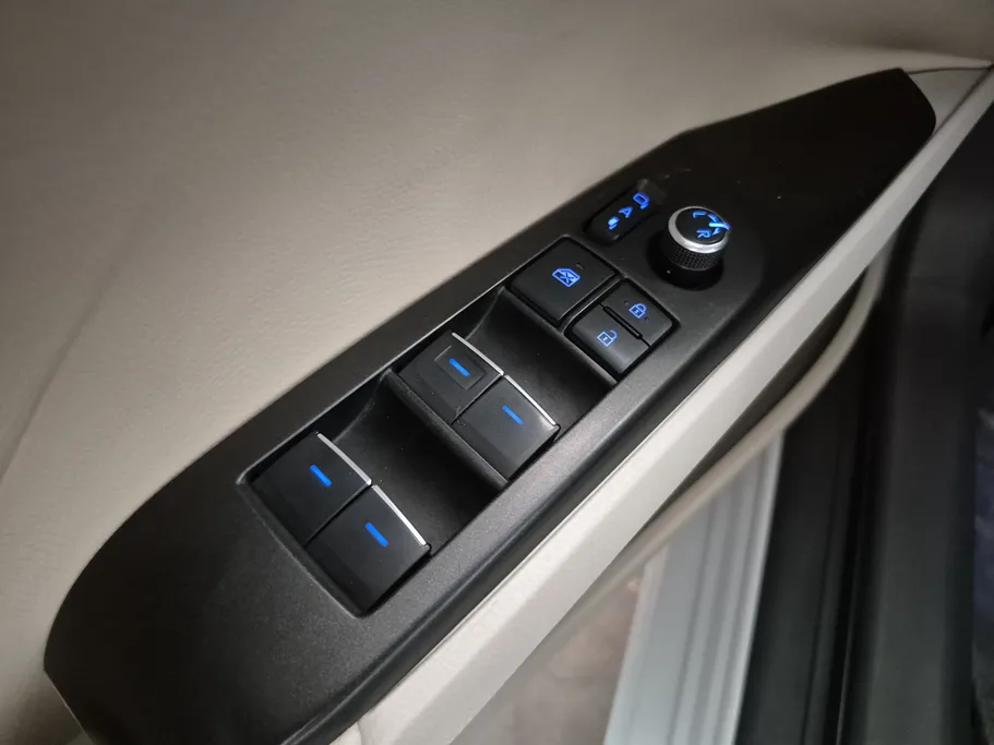 تويوتا كامري Limited 2023 