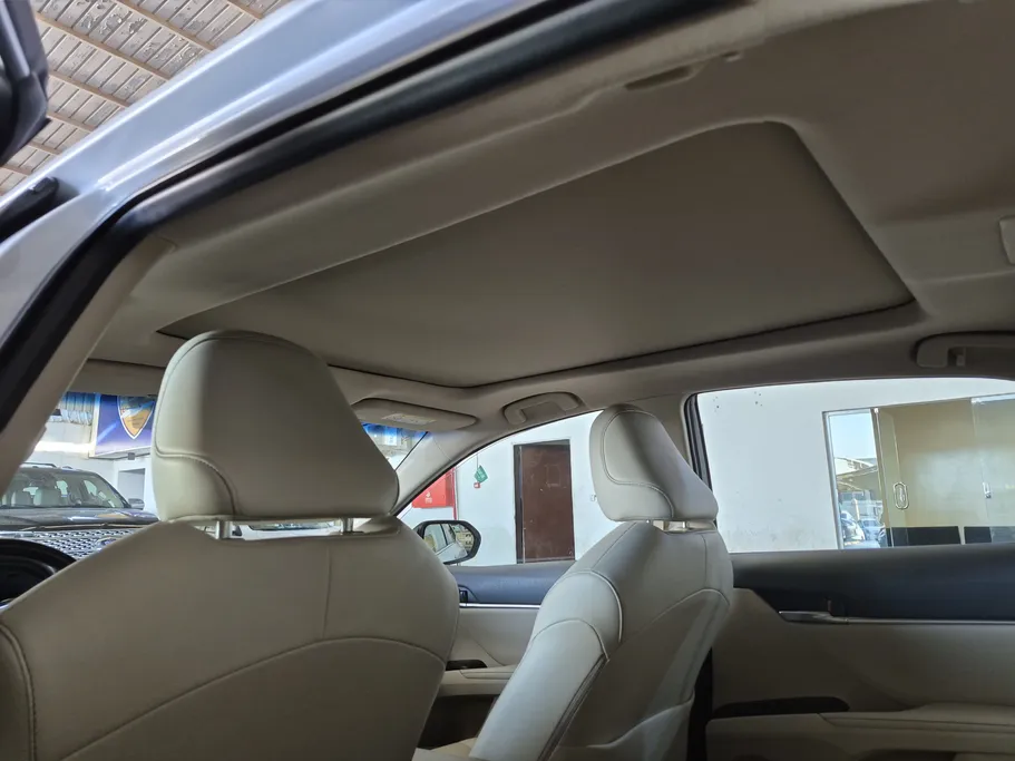 تويوتا كامري Limited 2023 