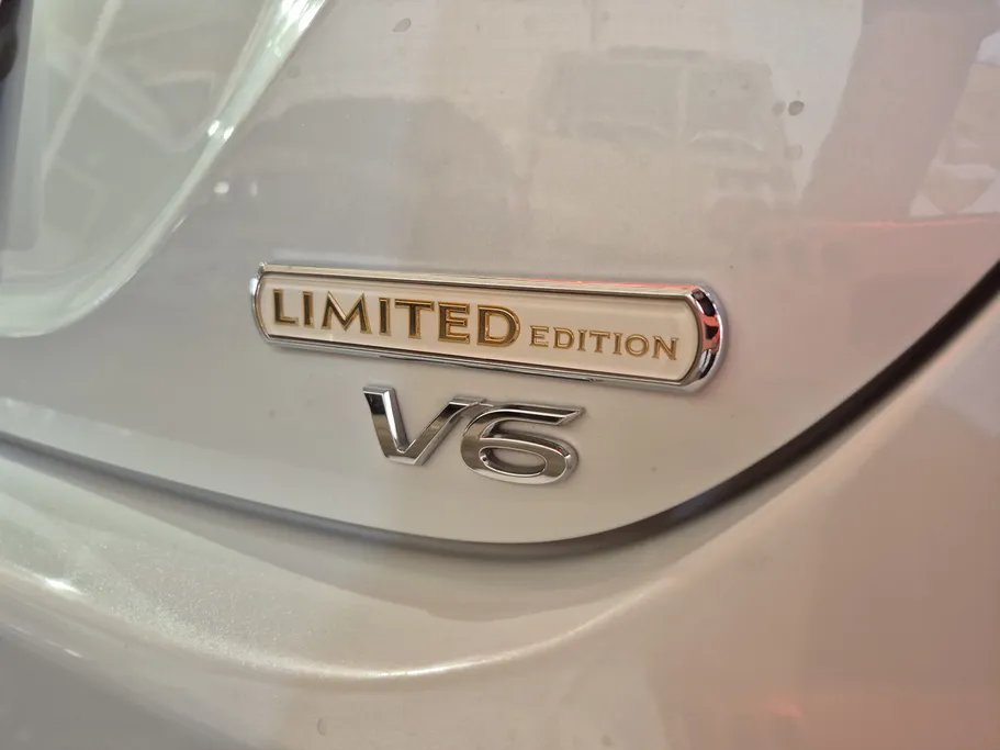 تويوتا كامري Limited 2023 