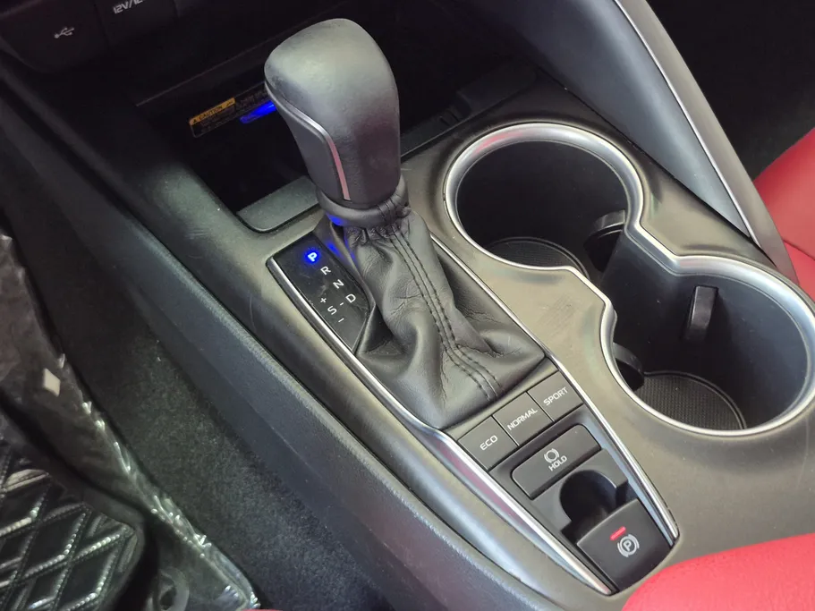 2022 Toyota Camry  SPORT 