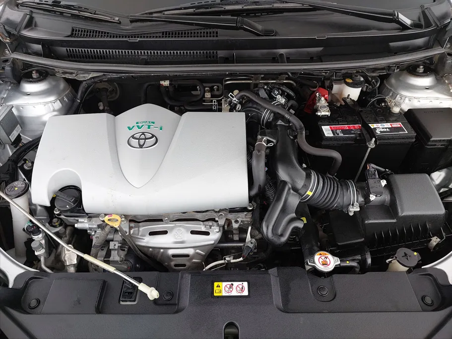 2022 Toyota Yaris  Y Plus 