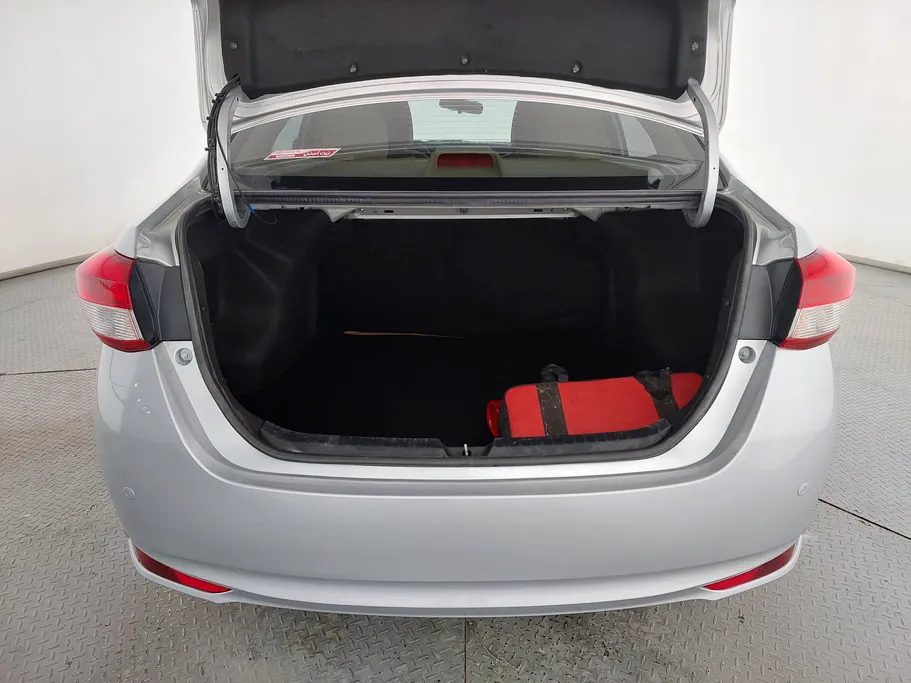 2022 Toyota Yaris  Y Plus 