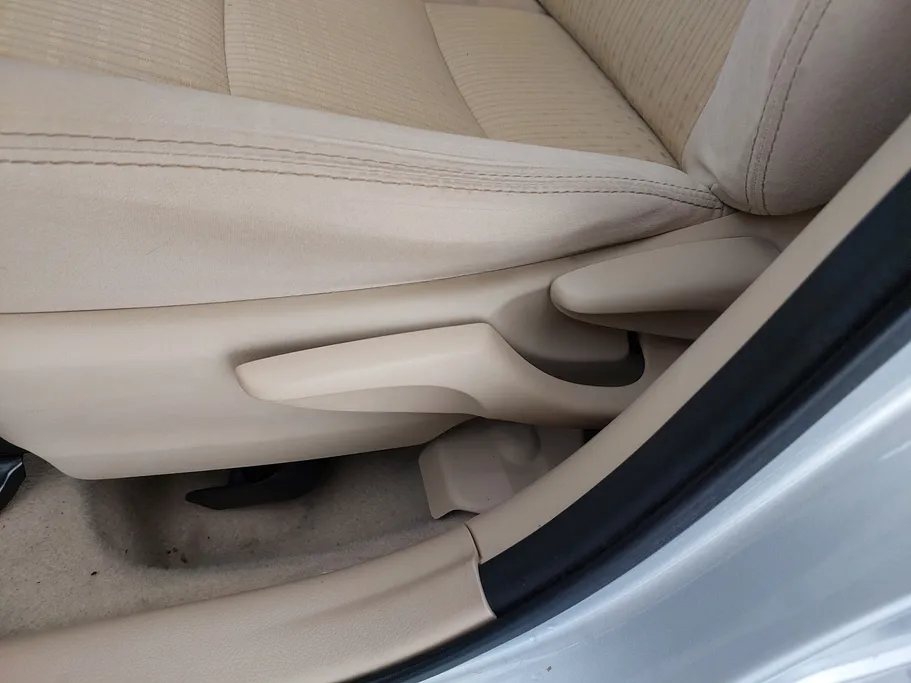 2022 Toyota Yaris  Y Plus 