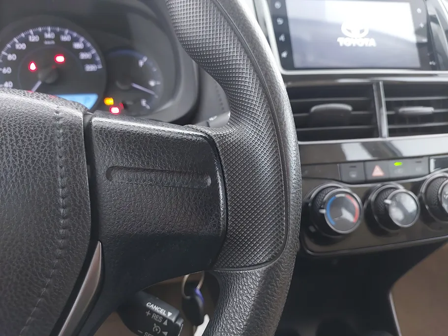 2022 Toyota Yaris  Y Plus 