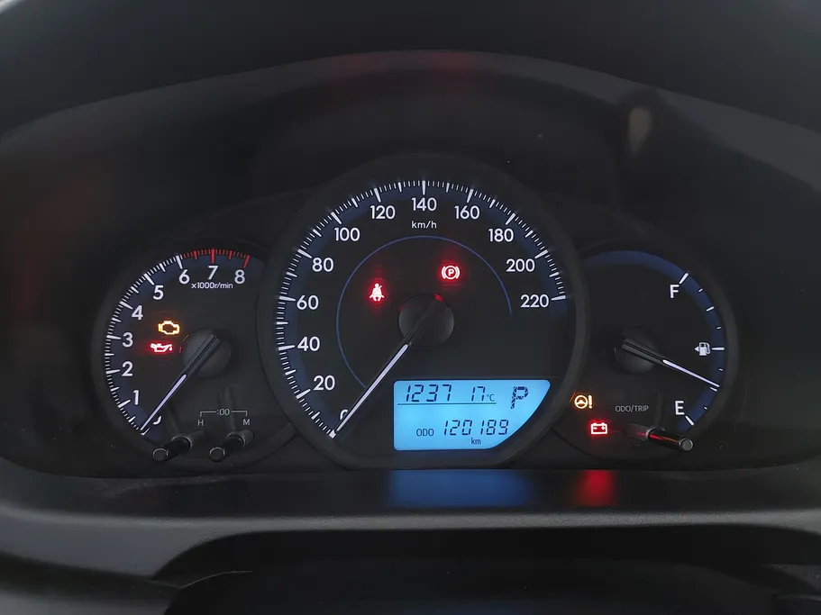 2022 Toyota Yaris  Y Plus 