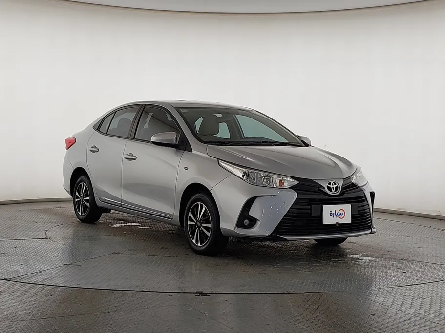 2022 Toyota Yaris  Y Plus 