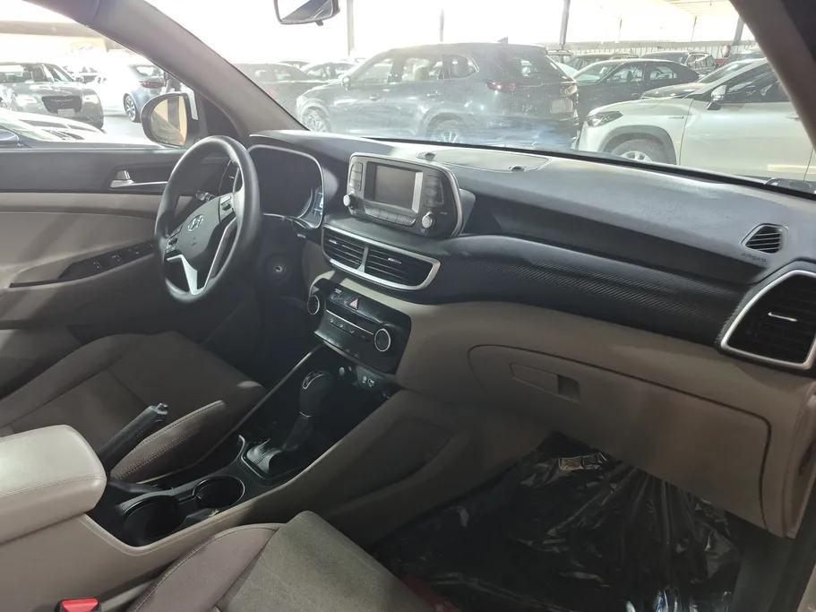 2021 Hyundai Tucson GL 