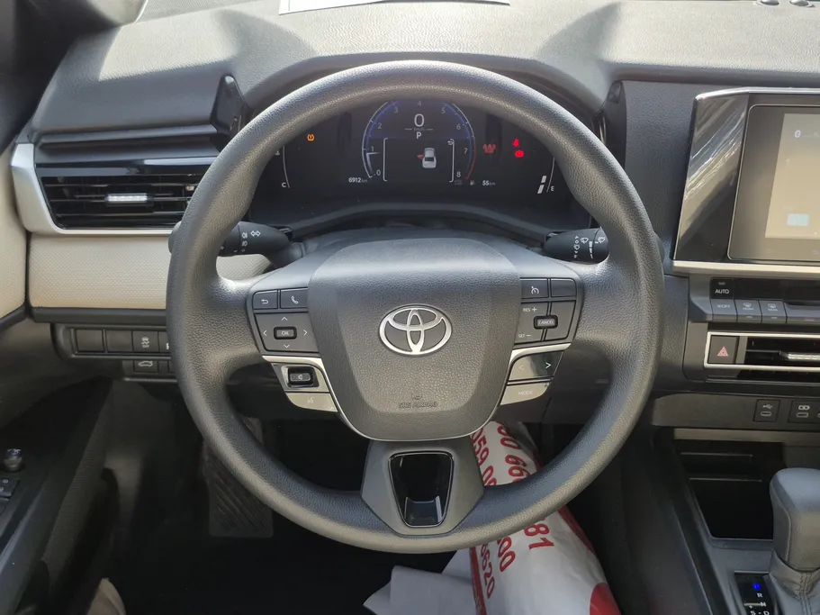 2025 Toyota Camry  E 