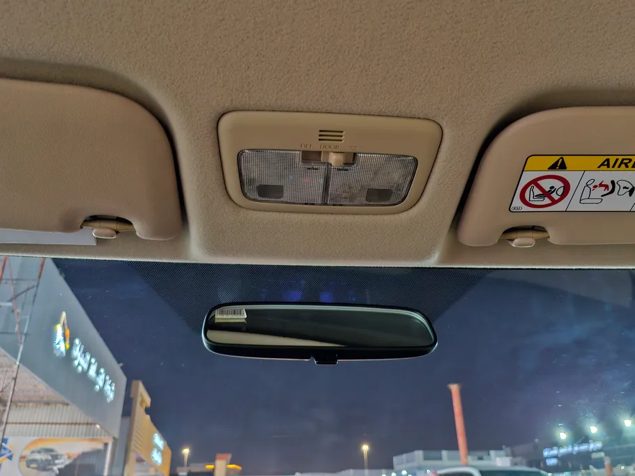 2022 Toyota Yaris  Y 