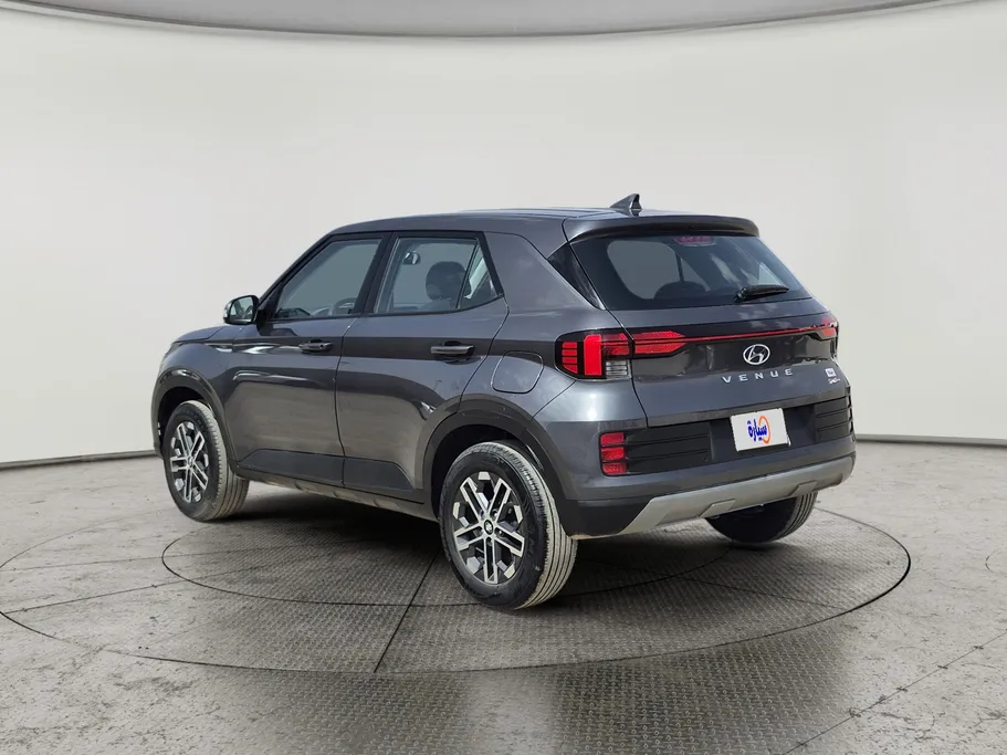 2024 Hyundai Venue Smart 