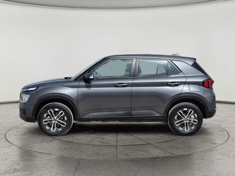 2024 Hyundai Venue Smart 