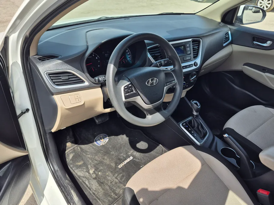 هيونداي اكسنت سمارت 2023 