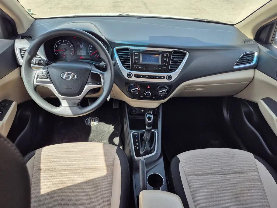 هيونداي اكسنت سمارت 2023 