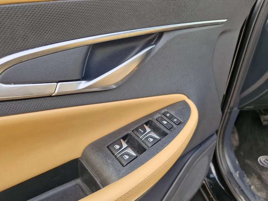 شانجان يوني تي Smart 2023 