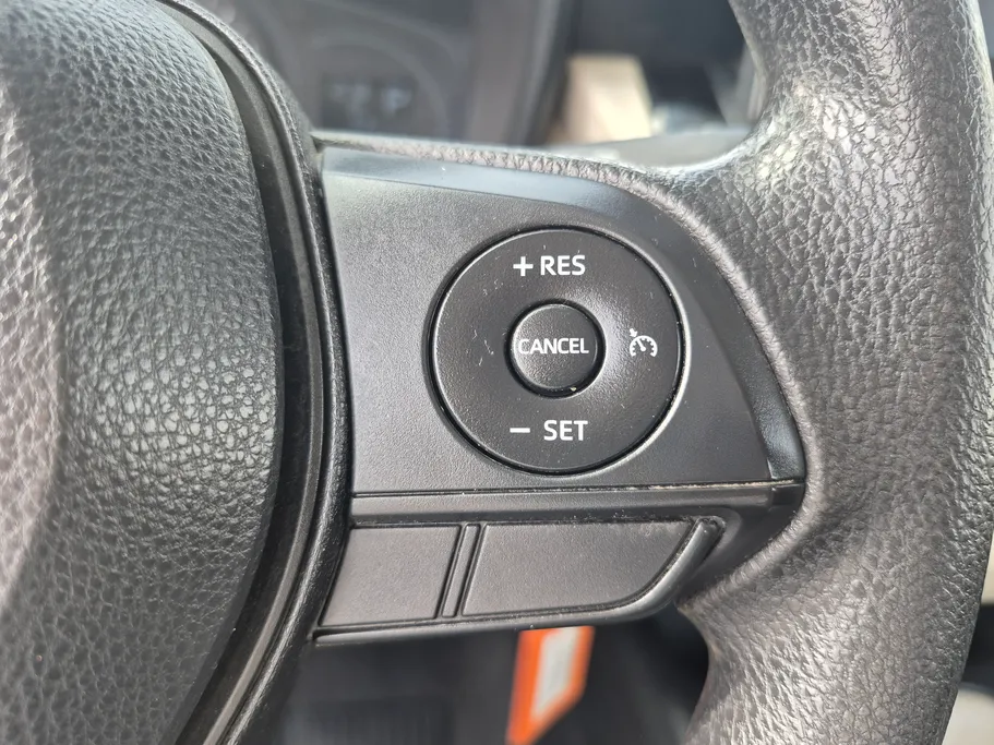 2024 Toyota Corolla XLI 