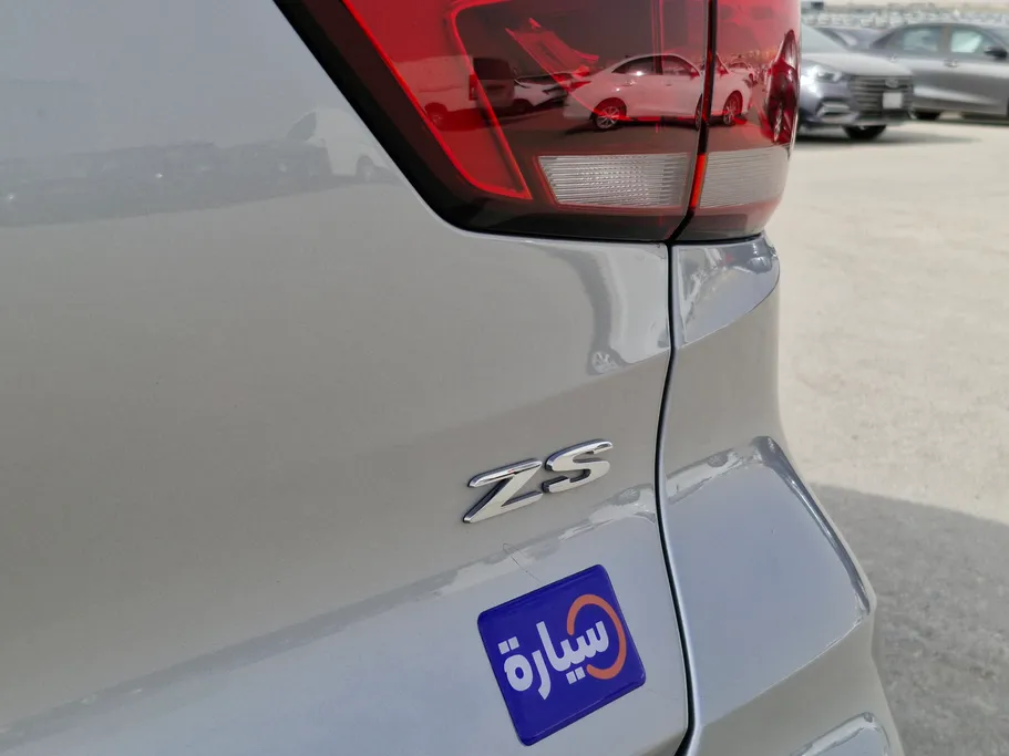 ام جي ZS STD 2023 