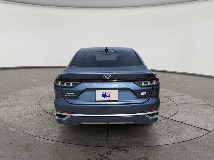 2023 Ford Taurus Titanium 