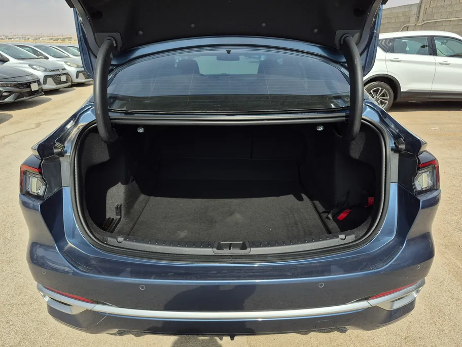 2023 Ford Taurus Titanium 