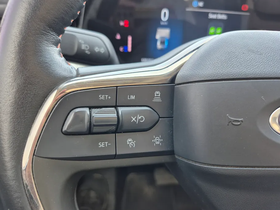 2023 Ford Taurus Titanium 