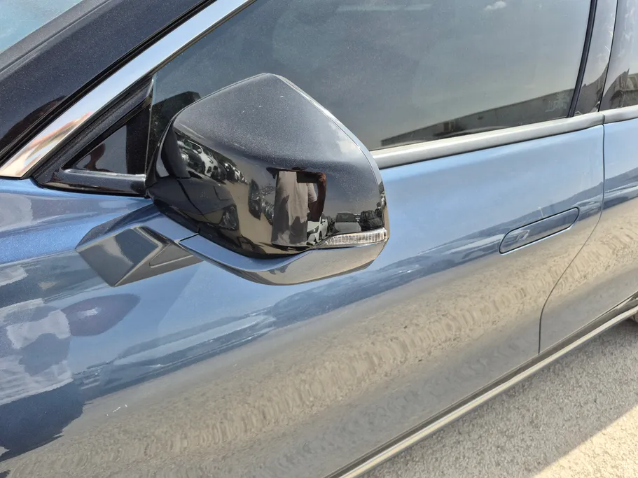 2023 Ford Taurus Titanium 
