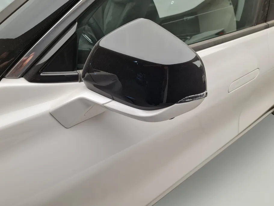 فورد تورس تيتانيوم الإصدار الجديد 2026 