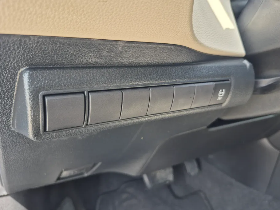 تويوتا كورولا XLI 2024 