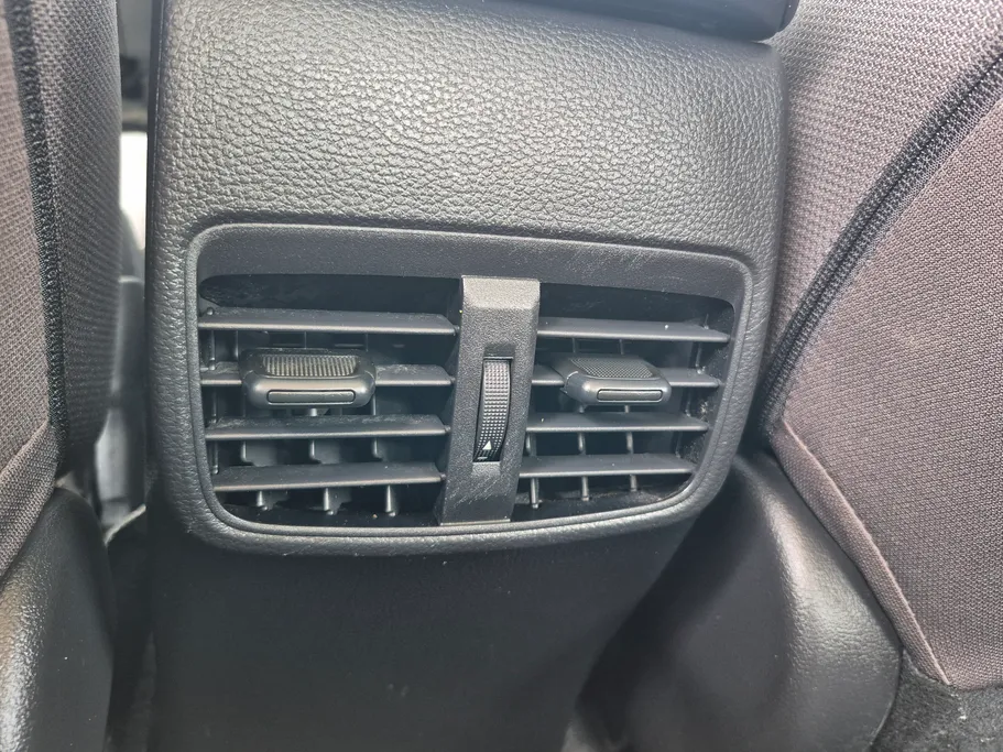 تويوتا كورولا XLI 2024 