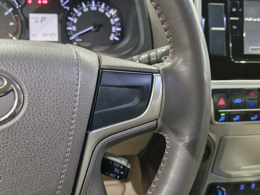 تويوتا برادو TXL 2022 