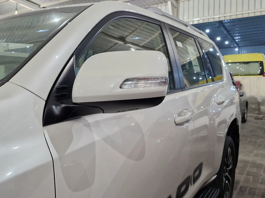 تويوتا برادو TXL 2022 